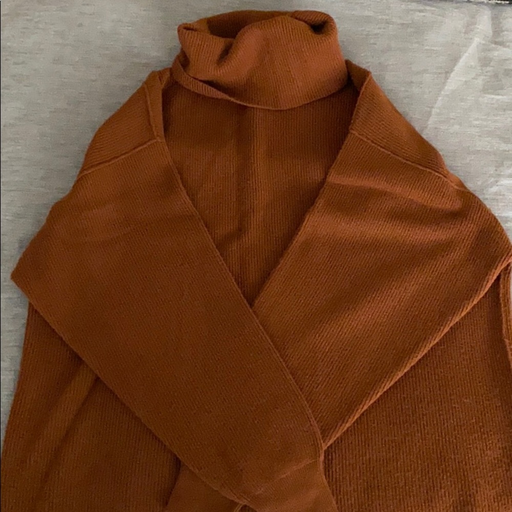 Free people sweater